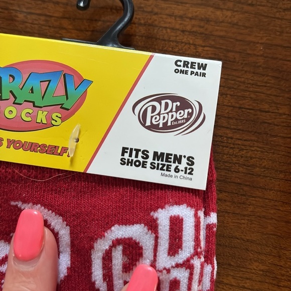 Dr Pepper novelty men’s women’s unisex Red Crew Socks  NWT - Picture 3 of 4